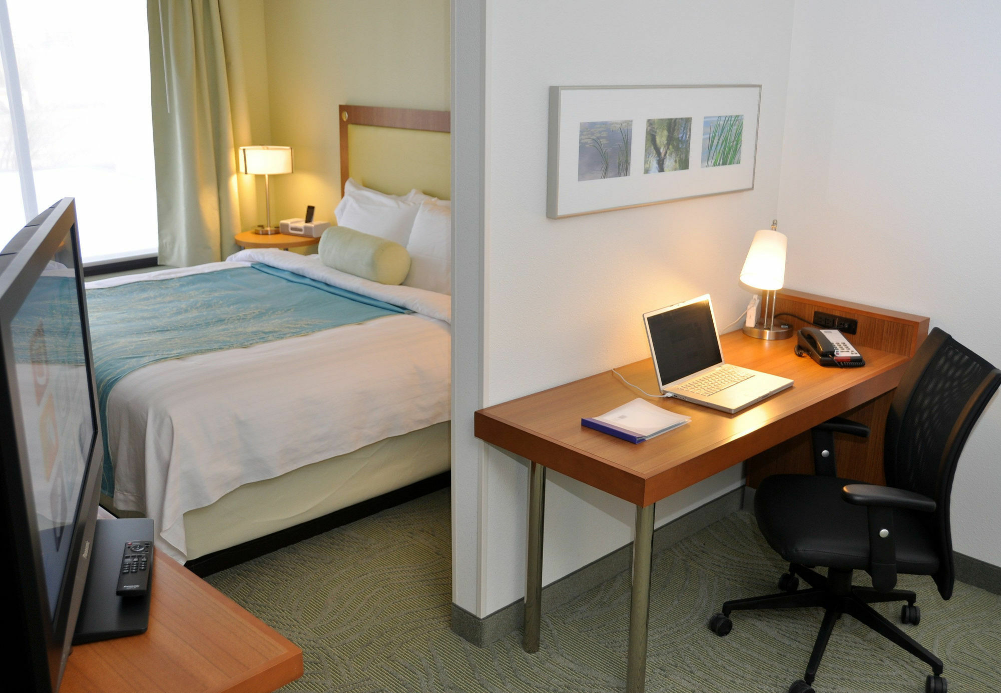 Springhill Suites Cincinnati North Forest Park Springdale Oda fotoğraf
